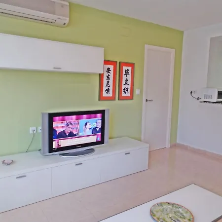 Apartamento Almirante Vista Al Mar - Alquiler Familias